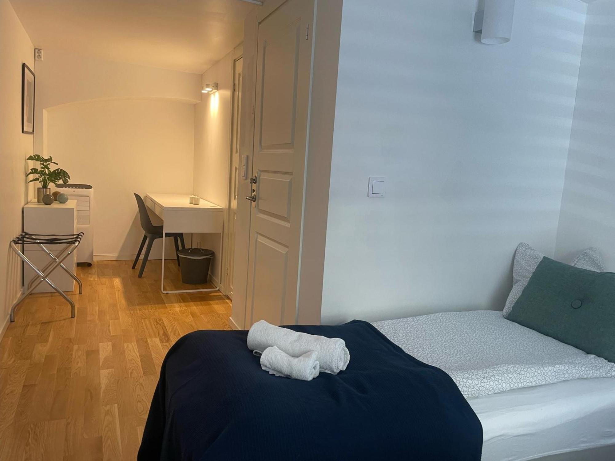 Capsulehotel Smart 2*